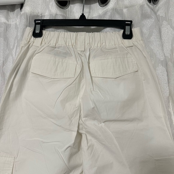 Women’s Cotton On Cargo Pants Off White SZ6 - Picture 2 of 7
